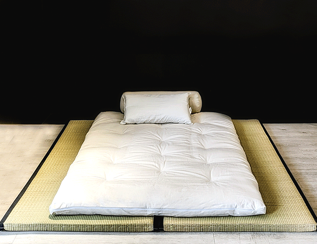 Traditional futon deals